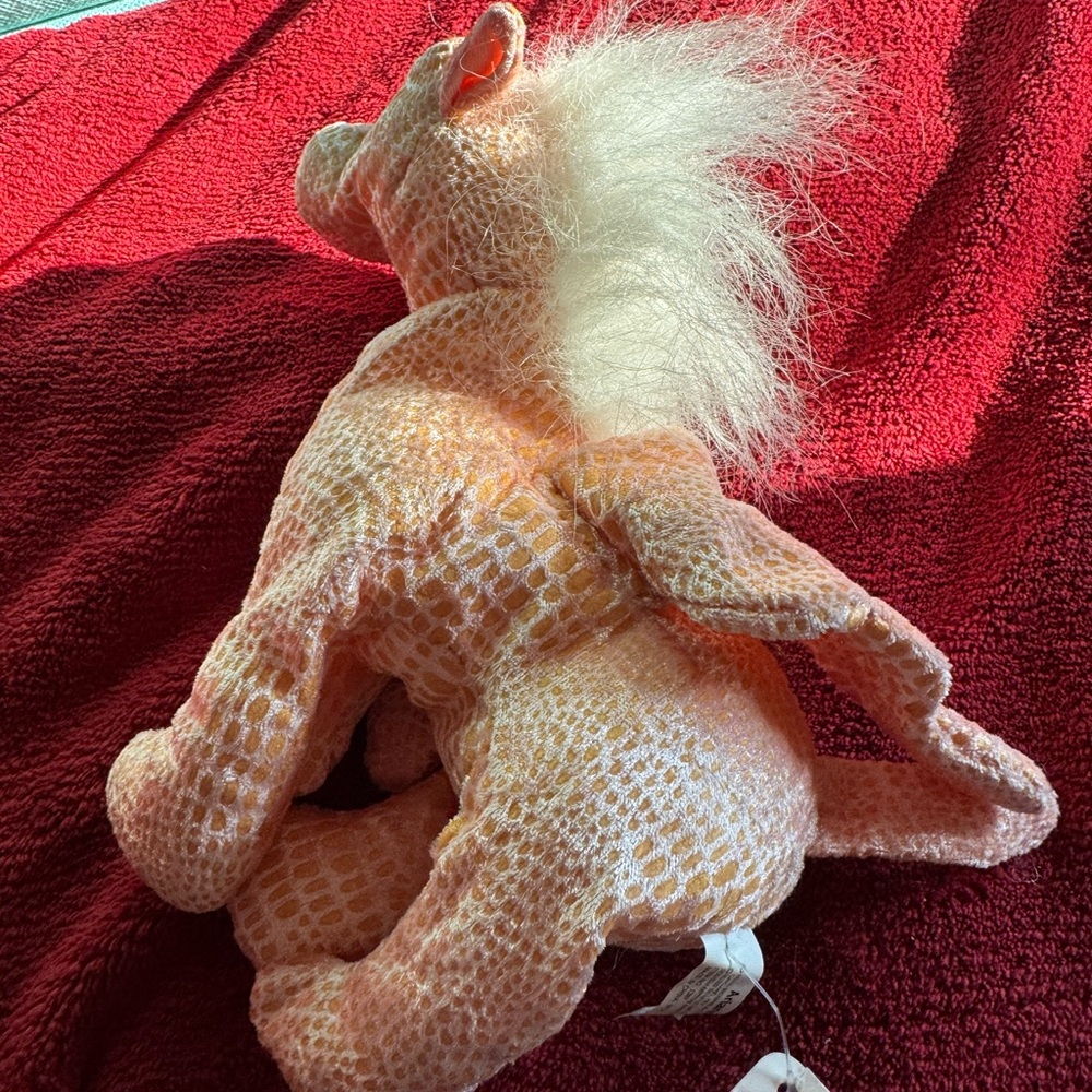 Plush Giraffe Toy for Small Pets - Orange and White